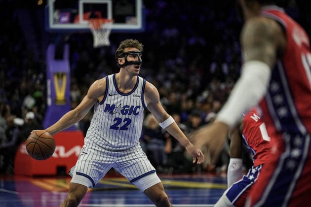 Philadelphia 76ers v Orlando Magic PHILADELPHIA, UNITED STATES - NOVEMBER 25: Franz Wagner of Orlando Magic in action during the 2025-26 Emirates NBA, Basketball Herren, USA Cup game between the Orlando Magic and Philadelphia 76ers at Xfinity Mobile Arena on November 25, 2025 in Philadelphia, United States. Wolfgang Schwan Anadolu Philadelphia United States. Editorial use only. Please get in touch for any other usage.  Copyright: x2025xAnadoluxWolfgangxSchwanx