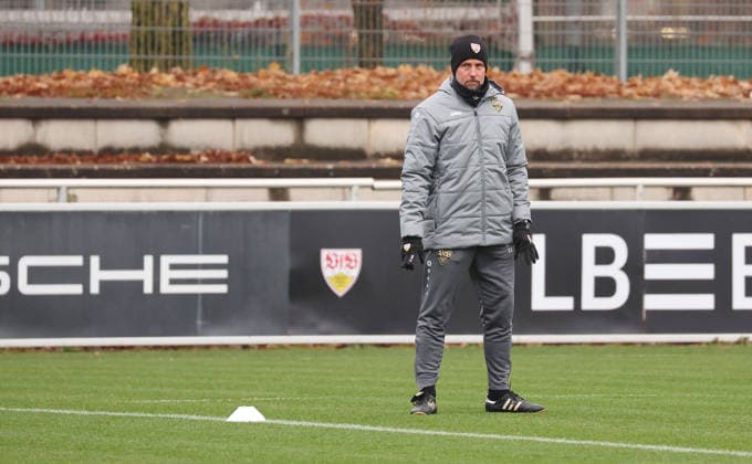 26 11 2025, Germany, Stuttgart, Football Bundesliga, Season 2025 2026, VfB Stuttgart Training, Coach Sebastian Hoeneß