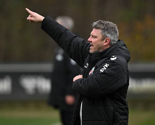 26 11 2025, xophax, Soccer 1 Bundesliga, 1 FC Koeln Training Coach Lukas Kwasniok 1 FC Köln Koeln