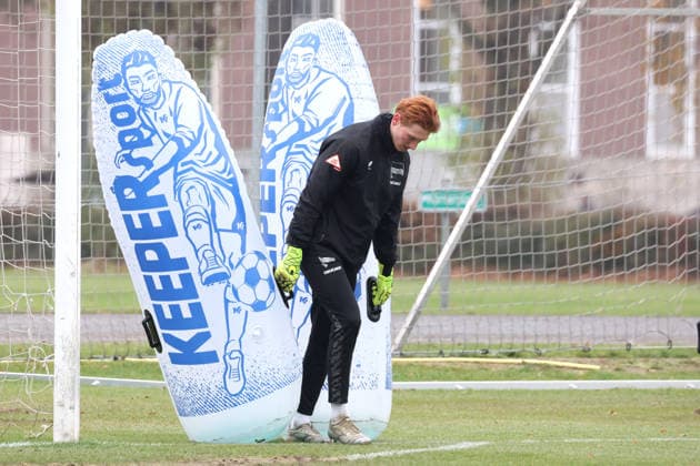 DEU, DFL, 2 FBL Hertha BSC, Training, 26 11 2025, Sportforum, Berlin, DEU, DFL, 2 FBL Hertha BSC, Training, im Bild Konstantin Heide Hertha BSC Berlin 13 DFL regulations prohibit any use of Photographs as image sequences and or quasi video nordphotoxGmbHx xEngler nph00076