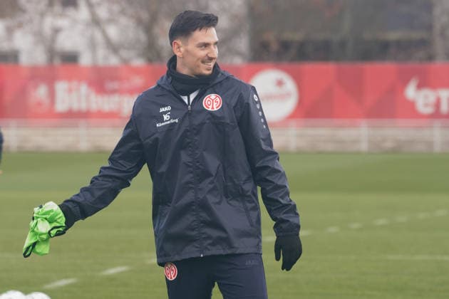 ANTHONY CACI TRAINING 1.FSV MAINZ 05 MAINZ 