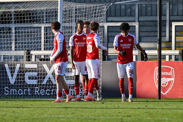 Uefa Youth League Arsenal London FC Bayern Munich 26 11 2025 BOREHAMWOOD, ENGLAND 26 NOVEMBER England cheer after Ceadach O Neill scores to make it 3 1 Arsenal FC U19 76 Goal Goalscorer Joy Happy during the league match between Arsenal London U19 and FC Bayern Munich U19 on UEFA Youth League matchday 5 at Meadow Park on 26 11 2025 Copyright: xBEAUTIFULxSPORTS Goldbergx
