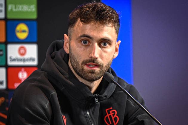 Belgium, Football, UEFA Europa League, 2025 2026, Dominik Schmid FC Basel, 31 at the press conference before the match KRC Genk vs FC Basel 1893, 26 11 2025, Cegeka Arena, Genk, Belgium, Copyright: xMarkusxVerwimpx