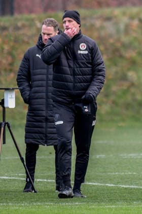 Coach Alexander Blessin Pauli Germany , Hamburg , Training ground at Kollaustrasse , Football , 1 Bundesliga , Training of FC St Pauli