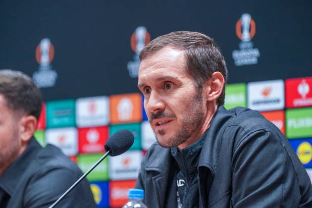 Czech Republic Press conference before the football match UEFA Europa League 2025 26, Matchday 5 Viktoria Pilsen vs SC Freiburg Doosan Arena Pilsen Julian Schuster SC Freiburg, Coach Pilsen Plzenský kraj Czech Republic Copyright: xJOERANxSTEINSIEKx