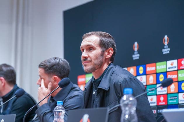 Czech Republic Press conference before the football match UEFA Europa League 2025 26, Matchday 5 Viktoria Pilsen vs SC Freiburg Doosan Arena Pilsen Julian Schuster SC Freiburg, Coach Pilsen Plzenský kraj Czech Republic Copyright: xJOERANxSTEINSIEKx