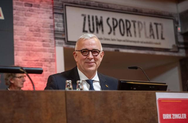 Soccer, Men, Season 2025 2026, 1 Bundesliga, 1 FC Union Berlin, 14 Annual General Meeting of An der Alten Försterei Stadionbetriebs AG, Dirk Zingler Head of Supervisory Board Stadionbetriebs AG , 26 11 2025, Copyright: xMatthiasxKochx