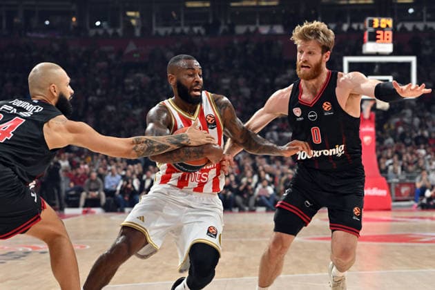 CRVENA ZVEZDA vs OLYMPIACOS CODI MILLER MCINTYRE, basketball player of Crvena Zvezda, during Euroleague match against Olympiacos, at Belgrade Arena. Belgrade, 26.11.2025 photo: MN Press photo BASKETBALL, EUROLEAGUE, CRVENA ZVEZDA, OLYMPIACOS Belgrade Belgrade Arena Serbia Copyright: xMarkoxMetlasx xMNxPressx
