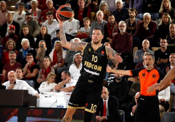 BASKET MONACO vs ANADOLU ISTANBUL PHOTOPQR NICE MATIN Jean François Ottonello ; Monaco ; 26 11 2025 ; AS MONACO vs ANADOLU ISTANBUL - 14e journee Euroligue 2025 2026 - 10 Daniel Theis Monaco France  Copyright: xPHOTOPQR NICExMATIN MAXPPPxJeanxFrançoisxOttonellox 20251126NIM3093 20251126NIM3093