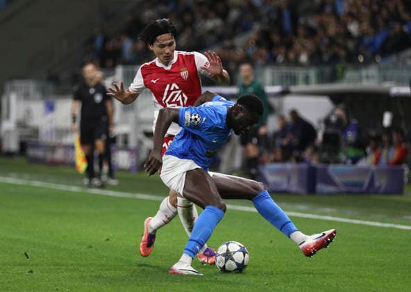 Cyprus Champions League Soccer Pafos Luccassen controls the ball during the Champions League soccer match between Pafos FC and AS Monaco at Alphamega stadium in Limassol. Cyprus,Wednesday, November 26, 2025 Limassol Cyprus  Copyright: xDanilxShamkinx originalFilename:shamkin-notitle251126_nprS6.jpg