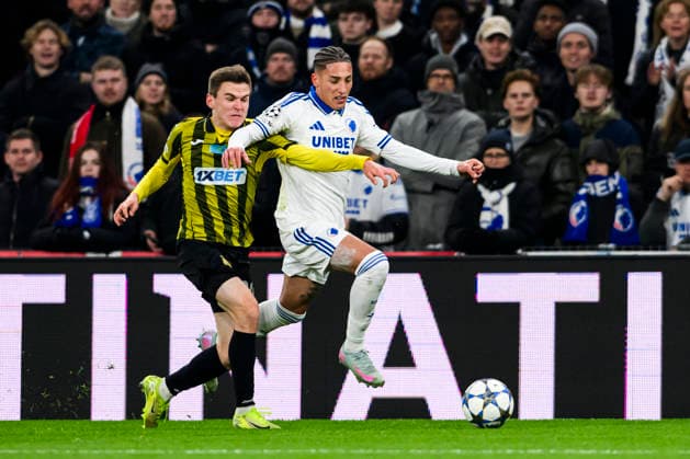 Champions League League Phase FC Kobenhavn vs Kairai Almaty 26 11 2025 24 KAI Alexandr Mrynskiy, 16 FCK Robert Silva Champions League League League Phase FC Kobenhavn vs Kairai Almaty 26 11 2025 Kobenhavn, Denmark 26 November, 2025 UK Champions League League League Phase FC Copenhagen vs Kairat Almaty, Parken, Copenhagen, Denmark Kobenhavn Parken Denmark Copyright: xMichaelxBarrettxBoesenx