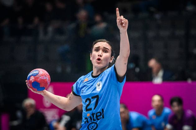 Paula Eastman Rueger (Uruguay, 27) GER, Serbien - Uruguay, Handball Weltmeisterschaft, Vorrunde, Gruppe C, 26.11.2025 GER, Serbien - Uruguay, Handball Weltmeisterschaft, Vorrunde, Gruppe C, 26.11.2025 Stuttgart Copyright: xSandyxDinkelackerx EP_SDR