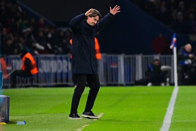 FOOTBALL : PSG vs Tottenham - Ligue des Champions - 26 11 2025 Thomas Frank ( coach Tottenham ) during the UEFA Champions League match between Paris Saint Germain and Tottenham Hotspur FC at Parc Des Princes on November 26 , 2025 in Paris, France. ( Photo by Federico Pestellini PsnewZ ) ParisFrance  Copyright: xFedericoxPestellinix