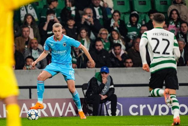 Club s Hugo Siquet pictured in action during a soccer game between Portuguese Sporting Clube de Portugal and Belgian Club Brugge KV, on Wednesday 26 November 2025 in Lisboa, Portugal, on day five of the League phase of the UEFA Champions League tournament. JOMAxGARCIAxIxGISBERT  x144490607x