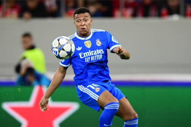 November 26, 2025, Piraeus, Piraeus, Greece: Kylian Mbappe of Real Madrid CF in action during the UEFA Champions League 2025 26 League Phase MD5 match between Olympiacos FC and Real Madrid C.F. at Stadio Georgios Karaiskakis on November 26, 2025 in Piraeus, Greece. Piraeus Greece - ZUMAa181 20251126_zaa_a181_110 Copyright: xEurokinissix