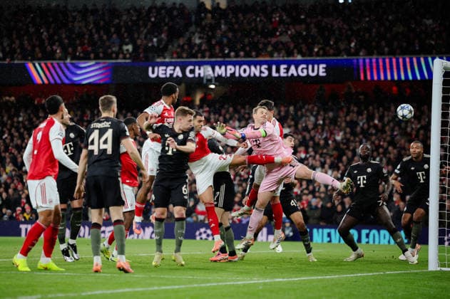 Champions League 2025 26 League Stage Arsenal v Bayern Munich Emirates Stadium 26.11.2025 Jurrien Timber of Arsenal scores and celebrates 1-0 Champions League 2025 26 League Stage Arsenal v Bayern Munich Emirates Stadium 26.11.2025 Photograph By Marc Aspland The Times  Copyright: xMarcxAsplandx NINTCHDBPICT001041270375
