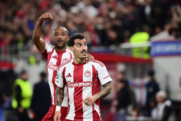 UEFA Champions League, Olympiacos Piraeus vs Real Madrid - Chiquinho of Olympiacos Piraeus celebrate after scoring the 1-0 during the UEFA Champions League Phase matchday 5 soccer match between Olympiacos Piraeus and Real Madrid held at Georgios Karaiskakis Stadium in Piraeus, Greece, 26 November 2025. IMAGO ONE INCH PRODUCTIONS PIRAEUS Greece Copyright: xONExINCHxPRODUCTIONSx 6751662