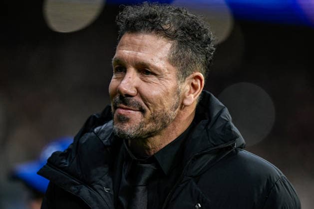 2025-11-26 Atletico de Madrid v FC Internazionale Milano - UEFA Champions League 2025 26 League Phase MD5 MADRID, SPAIN - NOVEMBER 26: Diego Simeone of Atletico de Madrid looks on during the UEFA Champions League 2025 26 League Phase MD5 match between Atletico de Madrid and FC Internazionale Milano at Estadio Metropolitano on November 26, 2025 in Madrid, Spain. (Photo by Pablo Morano BSR Agency) Madrid Spain Content not available for redistribution in The Netherlands directly or indirectly through any third parties. Copyright: xBSRxAgencyx