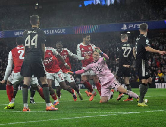 Football - 2025 2026 UEFA Champions League - League Stage - Matchday 5 of 8 - Arsenal vs Bayern Munich - Emirates Stadium - Wednesday 26th November 2025. Jurrien Timber of Arsenal scores his first half goal COLORSPORT Andrew Cowie 