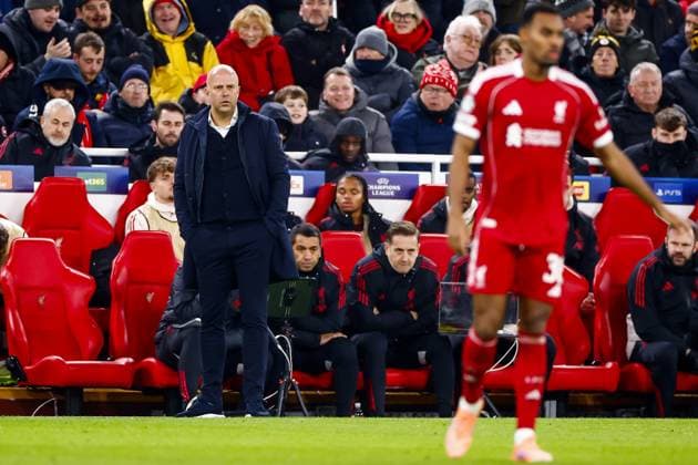 LIVERPOOL - Liverpool FC coach Arne Slot during the Champions League match between Liverpool FC and PSV Eindhoven at Anfield Stadium on November 26, 2025, in Liverpool, United Kingdom. ANP SEM VAN DER WAL UEFA Champions League Matchday 5 2025-2026 xVIxANPxSportx xxANPxIVx 543154823 originalFilename: 543154823.jpg