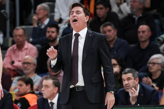 November 26, 2025, Barcelona, Barcelona, Spain: Xavi Pascual, head coach of FC Barcelona, Barca gestures during the EuroLeague Regular Season Round 13 match played between FC Barcelona and LDLC Asvel Villeurbanne at Palau Blaugrana on November 26, 2025 in Barcelona, Spain. Barcelona Spain - ZUMAa181 20251126_zaa_a181_263 Copyright: xJavierxBorregox