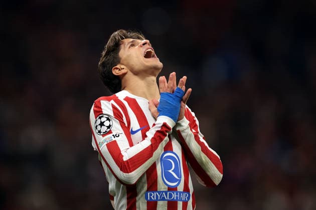 Madrid, Spain, 26th November 2025. Giuliano Simeone of Atletico de Madrid reacts after missing a chance to double the hosts™ lead during the Atletico Madrid vs Internazionale UEFA Champions League match at Riyadh Air Metropolitano, Madrid. Picture credit should read: Jonathan Moscrop Sportimage EDITORIAL USE ONLY. No use with unauthorised audio, video, data, fixture lists, club league logos or live services. Online in-match use limited to 120 images, no video emulation. No use in betting, games or single club league player publications. SPI_059_JM_ATLETICO_INTER_UCL SPI-4315-0059