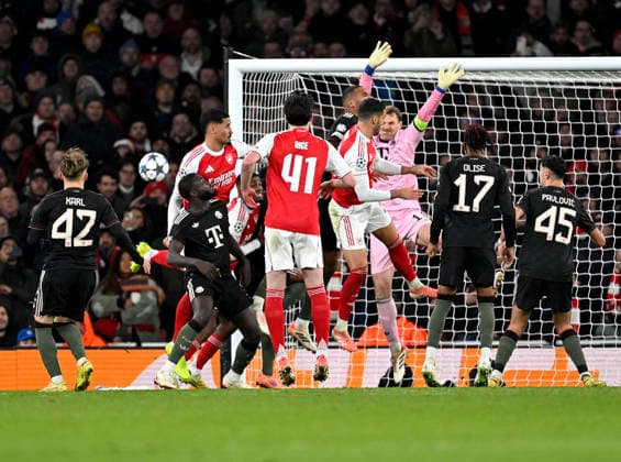 26 11 2025, Football UEFA Championsleague 2025 2026 Preliminary Round 5 Matchday, FC Arsenal FC Bayern Munich, at Emirates Stadium London England Goalkeeper Manuel Neuer FC Bayern Munich defends DFL and DFB regulations prohibit any use of photographs as image sequences and or quasi video