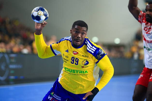 2025.11.26 Kielce Pilka reczna , Liga Mistrzow EHF , sezon 2025 26 Industria Kielce - Dinamo Bukareszt N z Dylan Nahi Foto Tomasz Fafara PressFocus 2025.11.26 Kielce Handball , EHF Champions League , 2025 2026 season Industria Kielce - Dinamo Bucuresti Dylan Nahi Credit: Tomasz Fafara PressFocus NEWSPIX.PL --- newspix.pl 