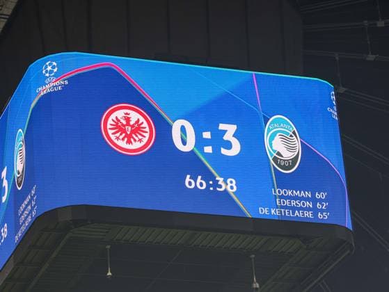 Three goals in 5 minutes for Atalanta Bergamo BC UEFA Champions League, Matchday 5 Eintracht Frankfurt Atalanta BC on 26 11 25 at Deutsche Bank Park, Frankfurt Frankfurt Deutsche Bank Park Frankfurt Germany Copyright: xAlfioxMarinox