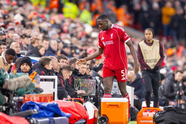 Football - UEFA Champions League - League Phase - Liverpool FC v PSV Eindhoven LIVERPOOL, ENGLAND - Wednesday, November 26, 2025: Liverpool s Ibrahima KonatÃ walks to the bench after being substituted during the UEFA Champions League match between Liverpool FC and PSV Eindhoven at Anfield. (Photo by David Rawcliffe Propaganda) LIVERPOOL Anfield MERSEYSIDE ENGLAND  Copyright: xDavidxRawcliffex P2025-11-26-Liverpool_PSV-80
