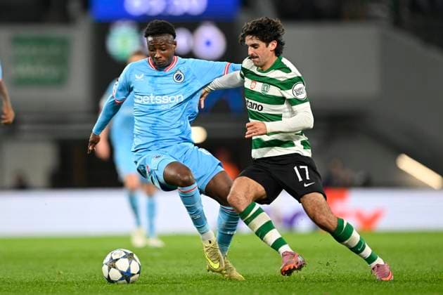 Sporting CP v Club Brugge - UEFA Champions League LISBON, PORTUGAL - NOVEMBER 26 : Diakhon Mamadou forward of Club Brugge and Trincao Francisco forward of Sporting CP during the UEFA Champions League 2025 26 League Phase MD5 match between Sporting CP and Club Brugge on November 26, 2025 in Lisbon, Portugal, 26 11 2025 Lisbon Portugal  Copyright: xNicoxVereeckenx