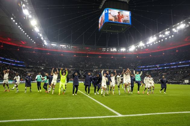 The players of Atalanta Bergamo BC celebrate the away win UEFA Champions League, Matchday 5 Eintracht Frankfurt Atalanta BC on 26 11 25 at Deutsche Bank Park, Frankfurt Frankfurt Deutsche Bank Park Frankfurt Germany Copyright: xAlfioxMarinox