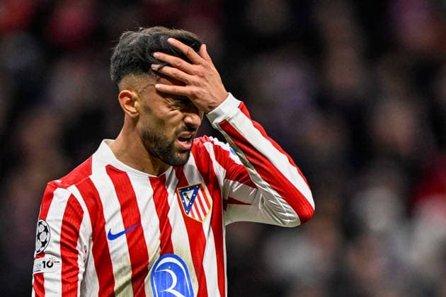 2025-11-26 Atletico de Madrid v FC Internazionale Milano - UEFA Champions League 2025 26 League Phase MD5 MADRID, SPAIN - NOVEMBER 26: Nicolas Gonzalez of Atletico de Madrid looks dejected during the UEFA Champions League 2025 26 League Phase MD5 match between Atletico de Madrid and FC Internazionale Milano at Estadio Metropolitano on November 26, 2025 in Madrid, Spain. (Photo by Pablo Morano BSR Agency) Madrid Spain Content not available for redistribution in The Netherlands directly or indirectly through any third parties. Copyright: xBSRxAgencyx