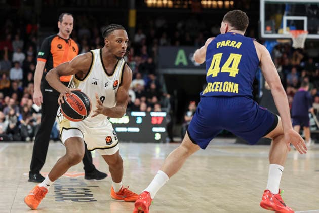 November 26, 2025, Barcelona, Barcelona, Spain: Melvin Ajinca of LDLC Asvel Villeurbanne in action during the EuroLeague Regular Season Round 13 match played between FC Barcelona, Barca and LDLC Asvel Villeurbanne at Palau Blaugrana on November 26, 2025 in Barcelona, Spain. Barcelona Spain - ZUMAa181 20251126_zaa_a181_401 Copyright: xJavierxBorregox