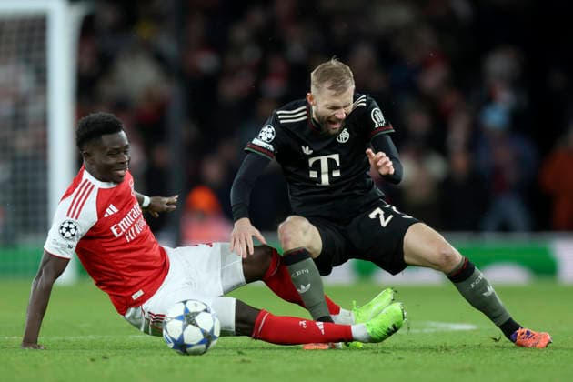 Arsenal FC v FC Bayern München - UEFA Champions League 2025 26 League Phase MD5 Bukayo Saka of Arsenal and Konrad Laimer of Bayern Munich challenge during the UEFA Champions League 2025 26 League Phase MD5 match between Arsenal FC and FC Bayern München at Arsenal Stadium on November 26, 2025 in London, England. London Arsenal Stadium England United Kingdom Copyright: xNigelxFrench Sportsphoto APLx 14143050