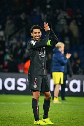 Champions League PSG vs Tottenham Hotspur F.C - FA Paris Saint-Germain’s defender Marquinhos cheers supporters at the end of the UEFA Champions League football match between Paris Saint-Germain and Tottenham Hotspur F.C at the Parc des Princes Stadium in Paris on November 26, 2025. Photo by Firas Abdullah ABACAPRESS.COM Paris Ile-de-France France  Copyright: xAbdullahxFiras ABACAx