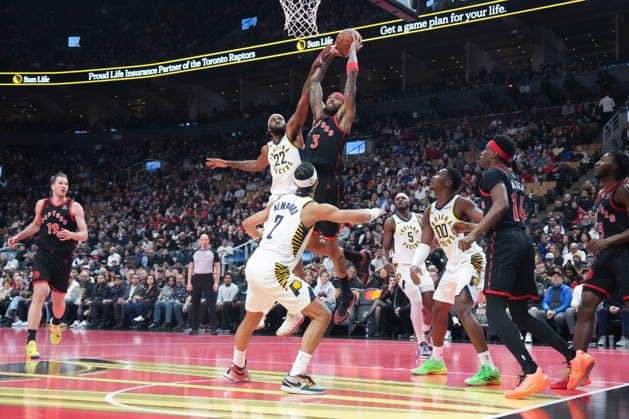 November 26, 2025, Toronto, On, CAN: Toronto Raptors forward Brandon Ingram (3) scores as Indiana Pacers forward Isaiah Jackson (22) defends during first half NBA, Basketball Herren, USA Cup basketball action in Toronto on Wednesday, November 26, 2025. Brandon Ingram; Isaiah Jackson  - ZUMAc35_ 20251126_zaf_c35_140 Copyright: xChrisxYoungx