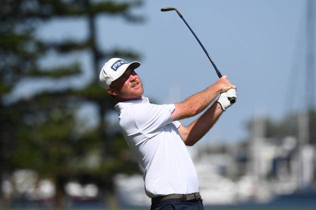 GOLF AUSTRALIAN PGA, Golf Herren James Conran of Australia plays a shot during the Australian PGA Championship at Royal Queensland Golf Club in Brisbane, Queensland, Thursday, November 27, 2025. ( NO ARCHIVING, EDITORIAL USE ONLY Brisbane Queensland Australia  Copyright: xJonoxSearlex 20251127172185664040