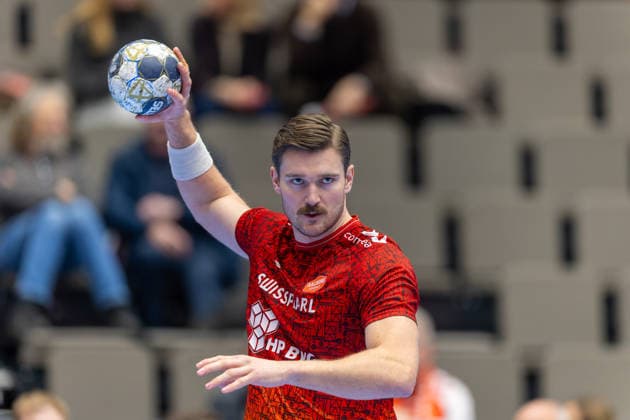 Aalborg Handball v HBC Nantes, EHF Champions League, Aalborg, Denmark Aalborg, Denmark. 26th, November 2025. Vetle Ronningen of Aalborg Handball seen warming up for the EHF Champions League match between Aalborg Handball and HBC Nantes at Sparekassen Danmark Arena in Aalborg. Denmark, Aalborg  Copyright: xGonzalesxPhoto MadsxAndersenx