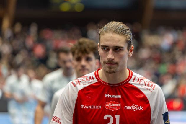 Aalborg Handball v HBC Nantes, EHF Champions League, Aalborg, Denmark Aalborg, Denmark. 26th, November 2025. Juri Knorr (21) of Aalborg Handball seen during the EHF Champions League match between Aalborg Handball and HBC Nantes at Sparekassen Danmark Arena in Aalborg. Denmark, Aalborg  Copyright: xGonzalesxPhoto MadsxAndersenx