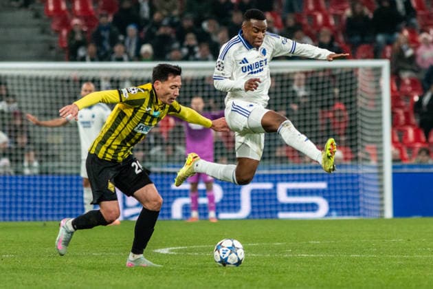 F.C. Copenhagen v FC Kairat Almaty - UEFA Champions League 2025 26 League Phase MD5 Yerkin Tapalov of FC Kairat Almaty and Youssoufa Moukoko of F.C. Copenhagen are seen in action during the UEFA Champions League 2025 26 League Phase MD5 match between F.C. Copenhagen and FC Kairat Almaty at Parken Stadium in Copenhagen, Denmark, on November 26, 2025. Copenhagen Denmark  Copyright: xKristianxTuxenxLadegaardxBergx originalFilename:berg-fccopenh251126_npH8v.jpg