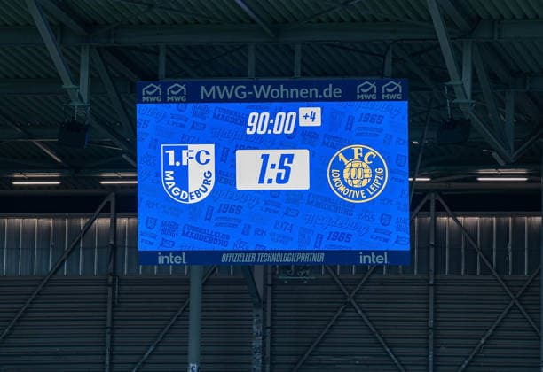 Soccer, Men, Season 2025 2026, Regionalliga Nordost 17 Matchday , 1 FC Magdeburg II 1 FC Lokomotive Leipzig, Scoreboard with 1 5 Final Score, 26 11 2025, Copyright: xSebastianxRäppold MatthiasxKochx