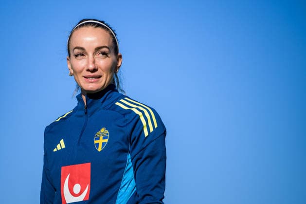 Fußball, Frauen, Nationalteam Schweden Training 251127 Kosovare Asllani of the women s national football team of Sweden at a training session on November 27, 2025 in Albufeira. Photo: Ludvig Thunman BILDBYRAN kod LT LT0754 fotboll football soccer fotball träning practice training sverige sweden dam bbeng sverige sweden  Copyright: LUDVIGxTHUNMAN BB251127LT011
