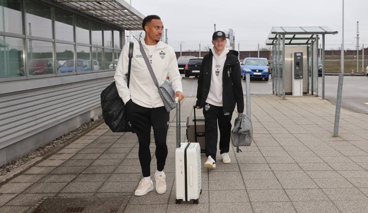 Football, EL, VfB Stuttgart departure to Deventer