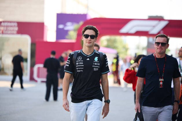 George Russell Mercedes AMG Petronas Formula One Team, 63 , QAT, Formula 1 World Championship, Qatar Grand Prix, Doha, Lusail, Lusail International Circuit, Media Day, 27 11 2025 QTR, Formula 1 World Championship, Qatar Grand Prix, Doha, Lusail, Lusail International Circuit, Media Day, 27 11 2025 Doha Copyright: xEibner-Pressefoto AnnikaxGrafx EP_AGF