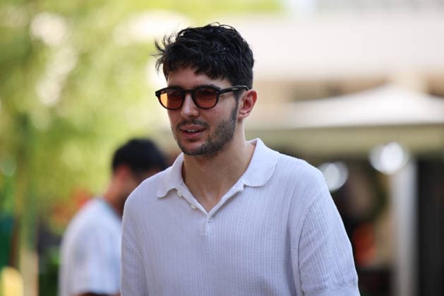 Esteban Ocon MoneyGram Haas F1 Team, 31 , QAT, Formula 1 World Championship, Qatar Grand Prix, Doha, Lusail, Lusail International Circuit, Media Day, 27 11 2025 QTR, Formula 1 World Championship, Qatar Grand Prix, Doha, Lusail, Lusail International Circuit, Media Day, 27 11 2025 Doha Copyright: xEibner-Pressefoto AnnikaxGrafx EP_AGF