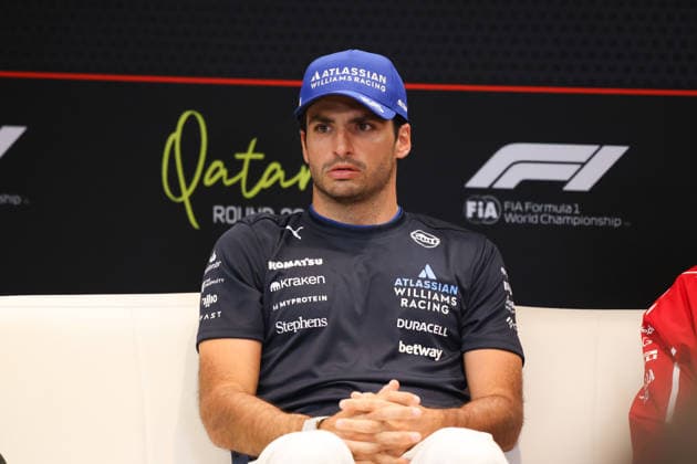 Carlos Sainz Atlassian Williams Racing, 55 , QAT, Formula 1 World Championship, Qatar Grand Prix, Doha, Lusail, Lusail International Circuit, Media Day, 27 11 2025 QTR, Formula 1 World Championship, Qatar Grand Prix, Doha, Lusail, Lusail International Circuit, Media Day, 27 11 2025 Doha Copyright: xEibner-Pressefoto AnnikaxGrafx EP_AGF