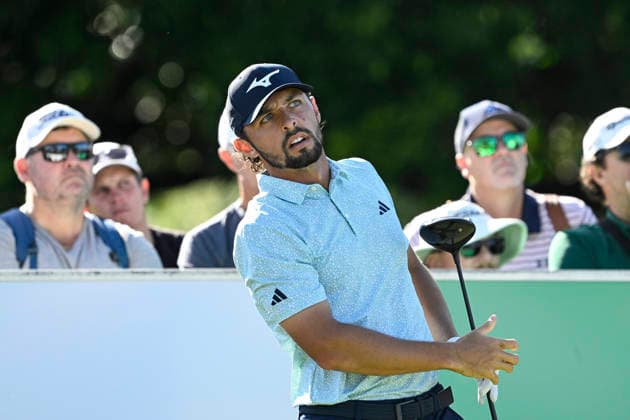 27th November 2025; Royal Queensland Golf Club, Brisbane, Queensland, Australia; BMW Australian PGA, Golf Herren Championship Golf, Round One; Marco Penge of England follows the flight of his tee shot  NigelxOwen