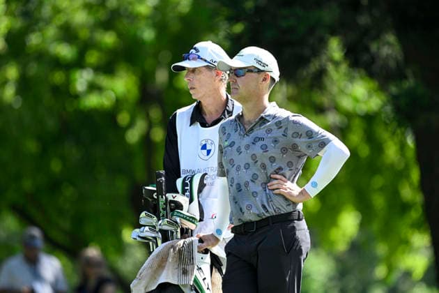 27th November 2025; Royal Queensland Golf Club, Brisbane, Queensland, Australia; BMW Australian PGA, Golf Herren Championship Golf, Round One; Matthew Griffin of Australia waits to play his approach shot to the green  NigelxOwen