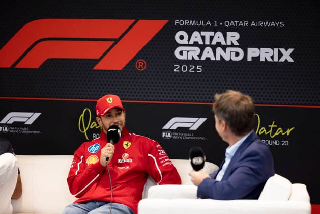 Formula 1 Qatar Airways Qatar Grand Prix 2025 Alexis Perrin OVERTAKE MAXPPP - Lusail 27 11 2025 44 HAMILTON Lewis (gbr), Scuderia Ferrari HP, portrait press conference, PK, Pressekonferenz at the Formula 1 Qatar Airways Qatar Grand Prix 2025, the 23rd round of the 2025 FIA Formula 1 World Championship, WM, Weltmeisterschaft at the Lusail International Circuit in Lusail, Qatar, from 27 to 30 November 2025 Lusail Lusail International Circuit Qatar  Copyright: xOVERTAKE MAXPPPxAlexisxPerrinx OVT202511275434 OVT202511275434